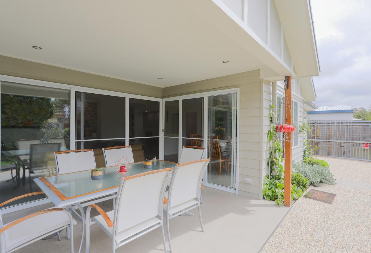 Armidale Cottage - House 2 Exterior photo